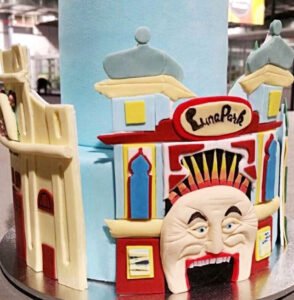Luna Park celebration cake